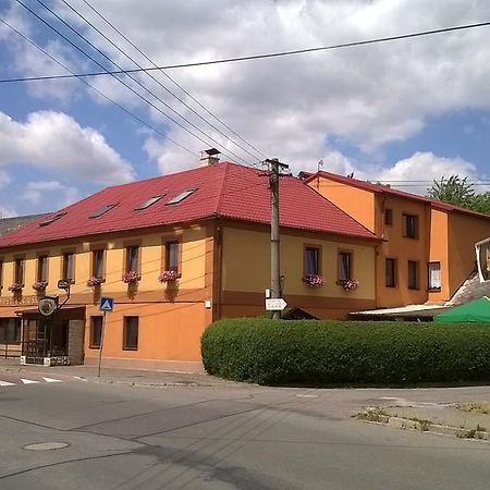 Penzion U Slunce Jaromer Exterior photo